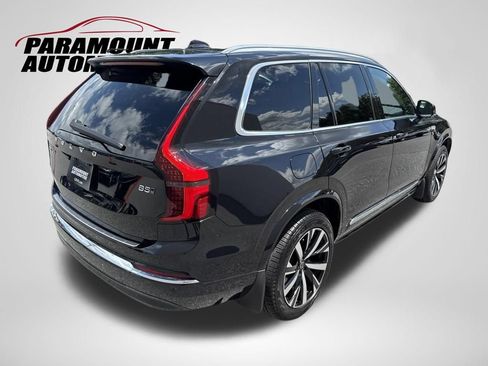 Used 2025 Volvo XC90 B5 Core w/ Protection Package Premier AWD/4WD image 7