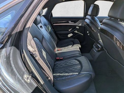 Used 2012 Audi A8 4.2 image 21