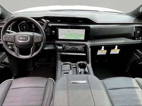 New 2026 GMC Sierra 2500 AT4X w/ LPO, Black Badging Package AWD/4WD image 10