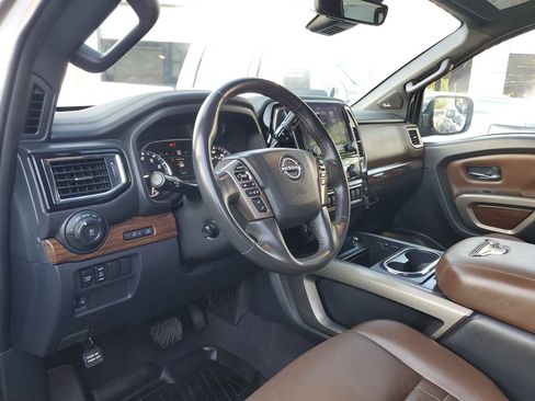 Used 2023 Nissan Titan Platinum Reserve w/ Moonroof Package AWD/4WD image 21