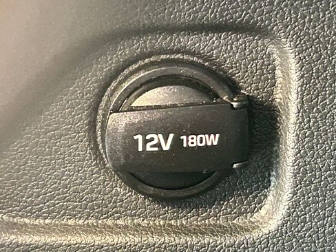 Used 2017 Hyundai Tucson SE AWD/4WD image 9