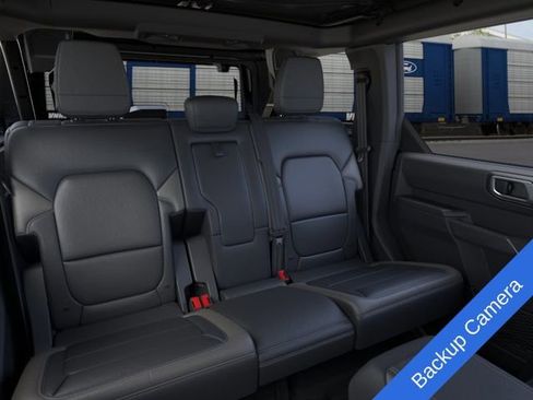New 2026 Ford Bronco Outer Banks w/ Sasquatch Package AWD/4WD image 12