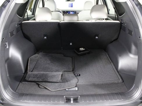Certified 2025 Hyundai Tucson SEL FWD image 17