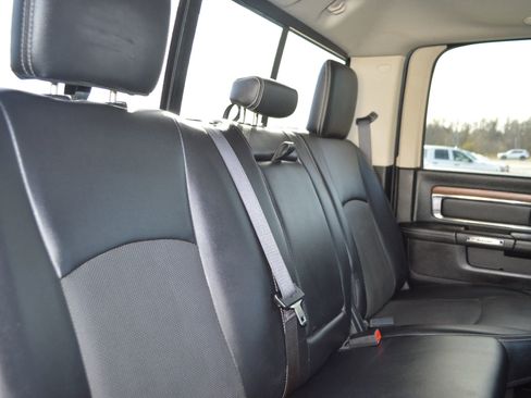 Used 2017 RAM 3500 Laramie image 28