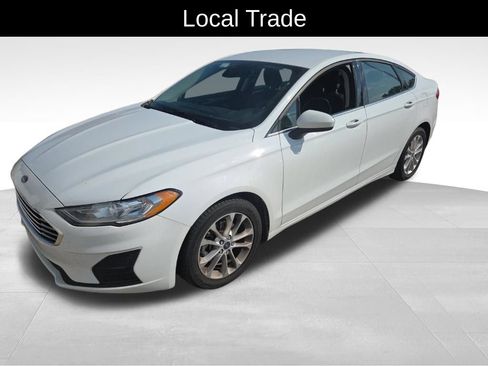 Used 2020 Ford Fusion SE FWD image 6