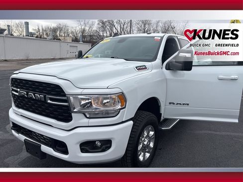 Used 2024 RAM 2500 Big Horn w/ Sport Appearance Package AWD/4WD image 15