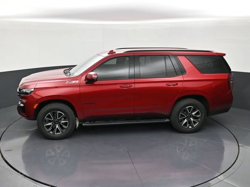 Used 2023 Chevrolet Tahoe Z71 w/ Luxury Package AWD/4WD image 13