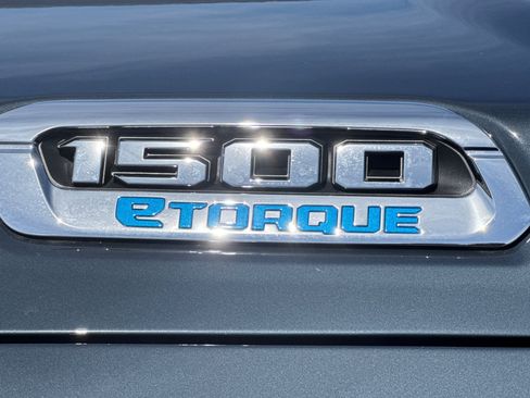 New 2026 RAM 1500 Laramie AWD/4WD image 25