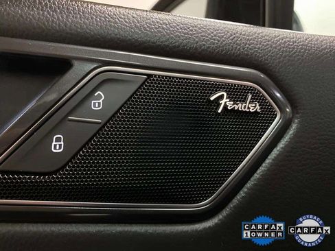 Used 2024 Volkswagen Tiguan SEL R-Line image 33