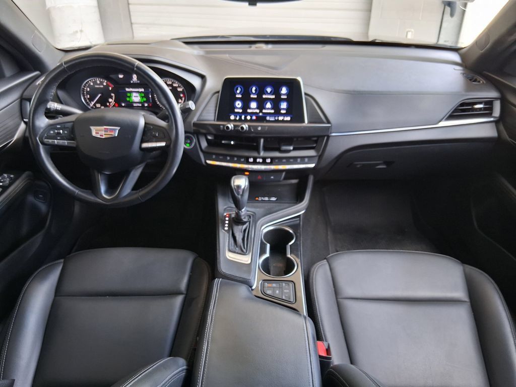 Used 2024 Cadillac CT4 Luxury RWD image 9