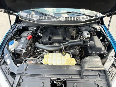 Used 2019 Ford F150 XLT w/ Equipment Group 302A Luxury AWD/4WD image 32