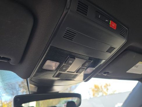 Used 2024 Volkswagen Jetta Sport image 26