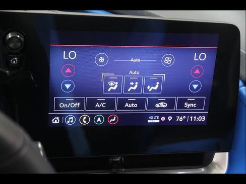 Used 2023 Chevrolet Corvette Stingray Premium Conv w/ Z51 Performance Package RWD image 15