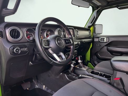 Used 2018 Jeep Wrangler Unlimited Rubicon AWD/4WD image 54