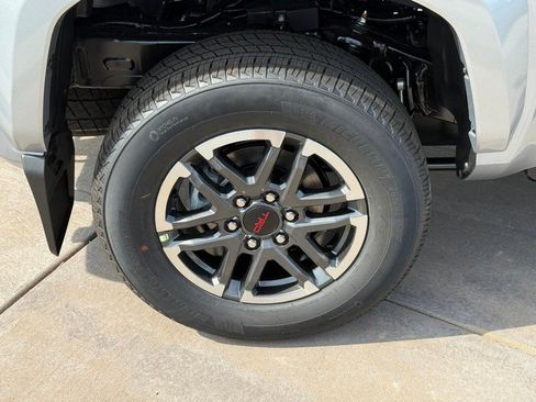 New 2025 Toyota Tacoma TRD Sport image 6