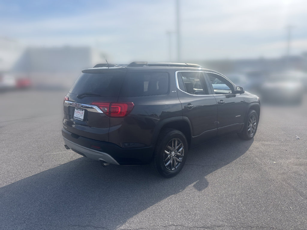 Used 2017 GMC Acadia SLT FWD image 8