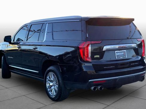 Used 2023 GMC Yukon XL Denali AWD/4WD image 12