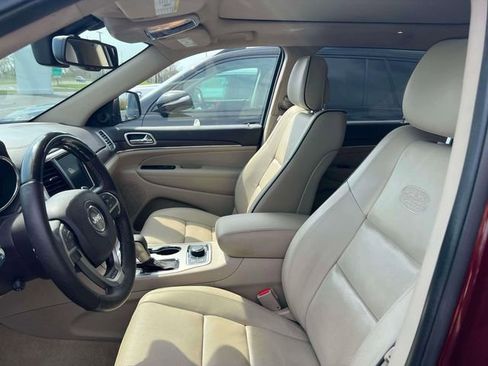 Used 2016 Jeep Grand Cherokee Overland AWD/4WD image 23