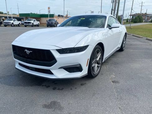 New 2026 Ford Mustang Coupe RWD image 3