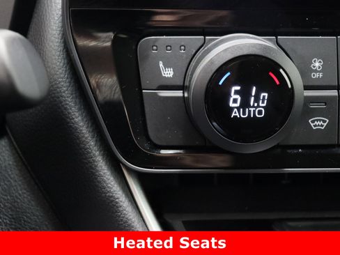 Certified 2025 Toyota Grand Highlander FWD image 22