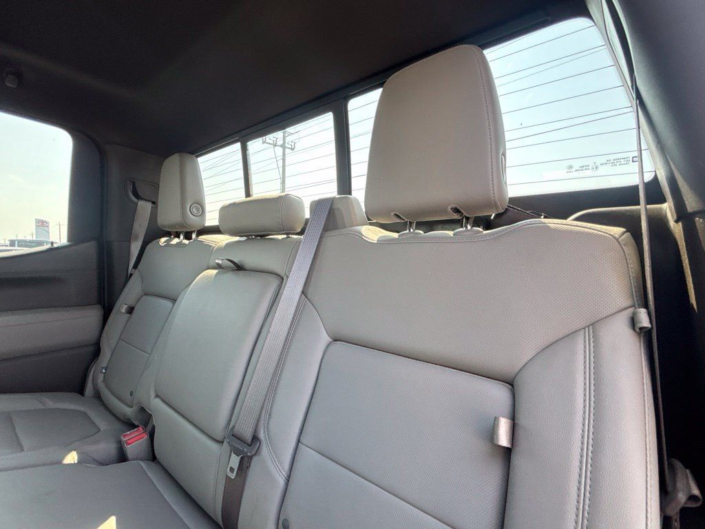 Used 2021 GMC Sierra 1500 SLT w/ SLT Convenience Package AWD/4WD image 7