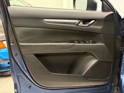 Used 2018 MAZDA CX-5 Sport FWD image 16