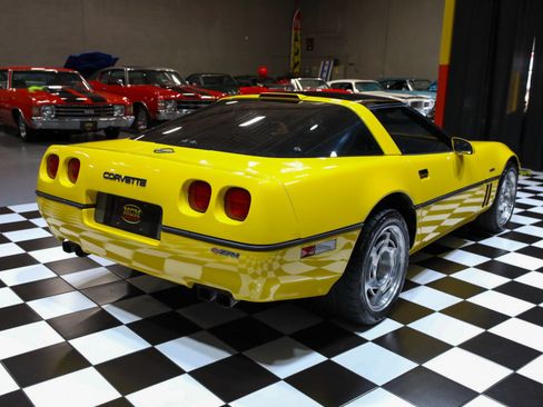 Used 1990 Chevrolet Corvette ZR-1 RWD image 20