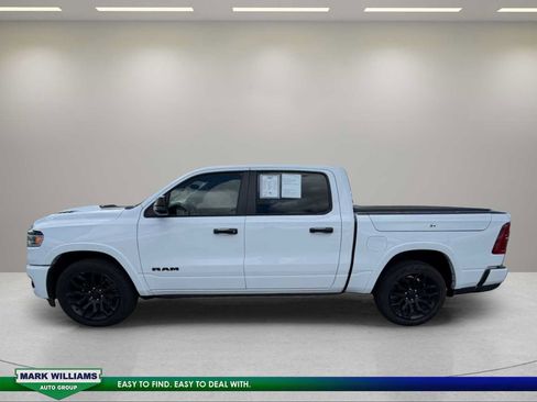 Used 2025 RAM 1500 Limited AWD/4WD image 12