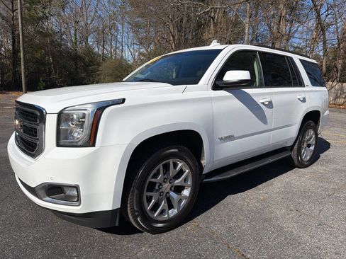 Used 2019 GMC Yukon SLT w/ Open Road Package image 2