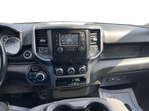 Used 2019 RAM 1500 Big Horn AWD/4WD image 31