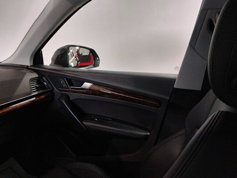 Used 2020 Audi Q5 2.0T Premium Plus w/ Premium Plus Package AWD/4WD image 55