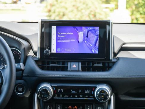 Used 2023 Toyota RAV4 XLE w/ Convenience Package FWD image 13