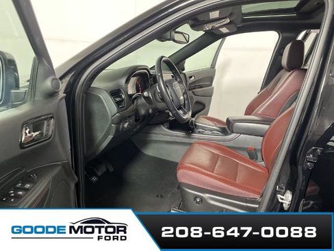 Used 2023 Dodge Durango GT image 9