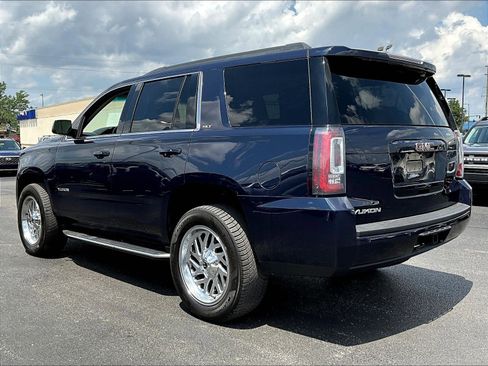 Used 2018 GMC Yukon SLT w/ Open Road Package AWD/4WD image 4