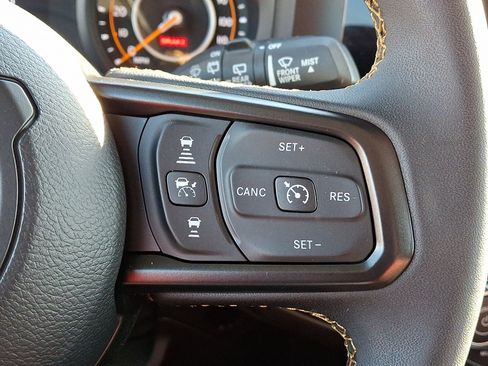 Used 2024 Jeep Wrangler Sport S image 20