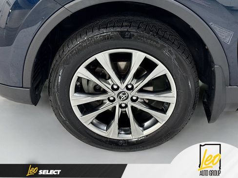 Used 2018 Toyota RAV4 Limited w/ All Weather Liner Package AWD/4WD image 32