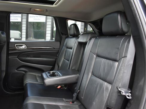 Used 2013 Jeep Grand Cherokee Altitude RWD image 25