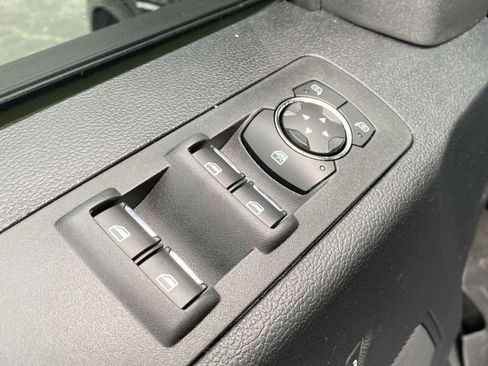 Used 2017 Ford F150 XLT w/ Equipment Group 302A Luxury image 19