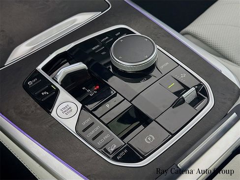 Used 2023 BMW X7 xDrive40i w/ M Sport Package image 17