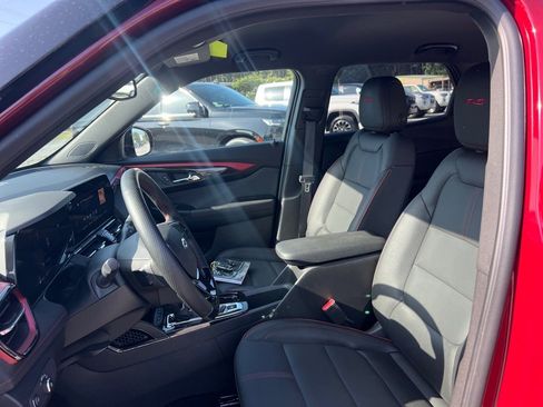 Used 2024 Chevrolet TrailBlazer RS w/ Convenience Package image 16