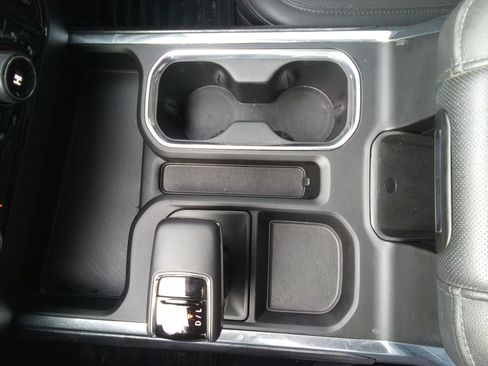 Used 2023 Chevrolet Silverado 1500 LTZ w/ Technology Package image 18