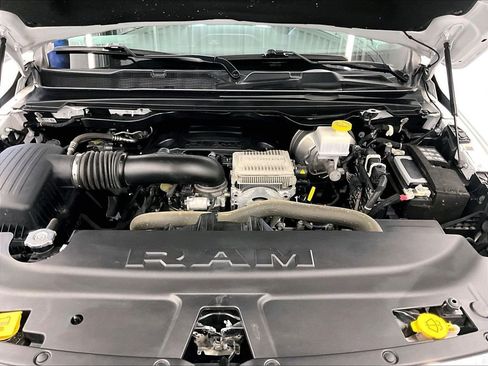 Used 2024 RAM 1500 Big Horn AWD/4WD image 28