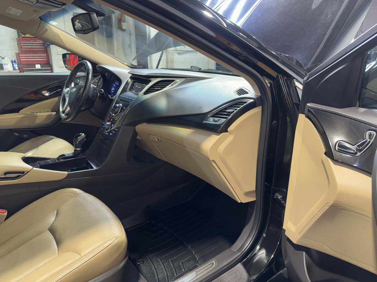 Used 2014 Hyundai Azera FWD image 22