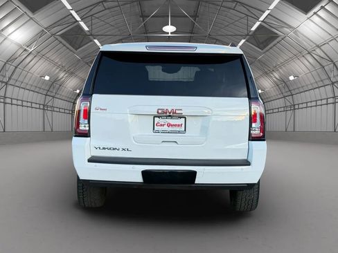 Used 2016 GMC Yukon XL SLT w/ Open Road Package AWD/4WD image 6