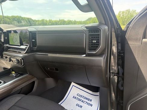 Used 2024 Chevrolet Silverado 2500 LT w/ Convenience Package AWD/4WD image 30
