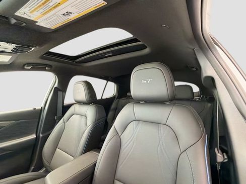 New 2026 Buick Envista Sport Touring w/ Convenience I Package FWD image 19
