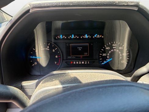Used 2015 Ford F150 XL w/ Equipment Group 101A Mid AWD/4WD image 11