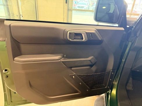 New 2025 Ford Bronco Badlands image 12