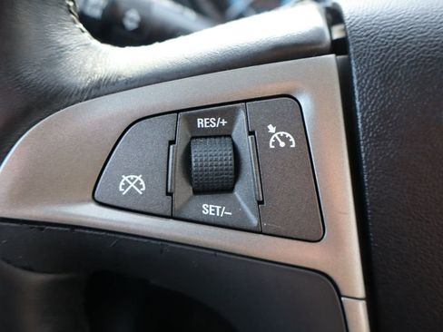 Used 2013 Buick LaCrosse Touring image 30