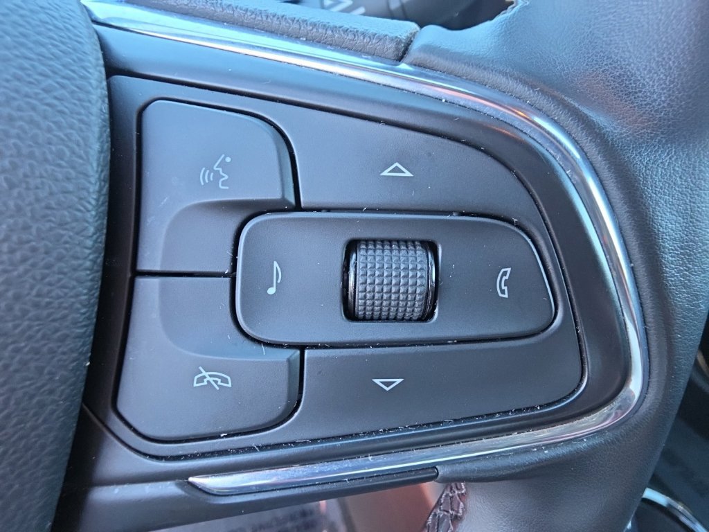 Certified 2024 Buick Envista Sport Touring w/ Convenience I Package FWD image 21